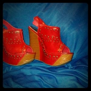 Beautiful red wedges